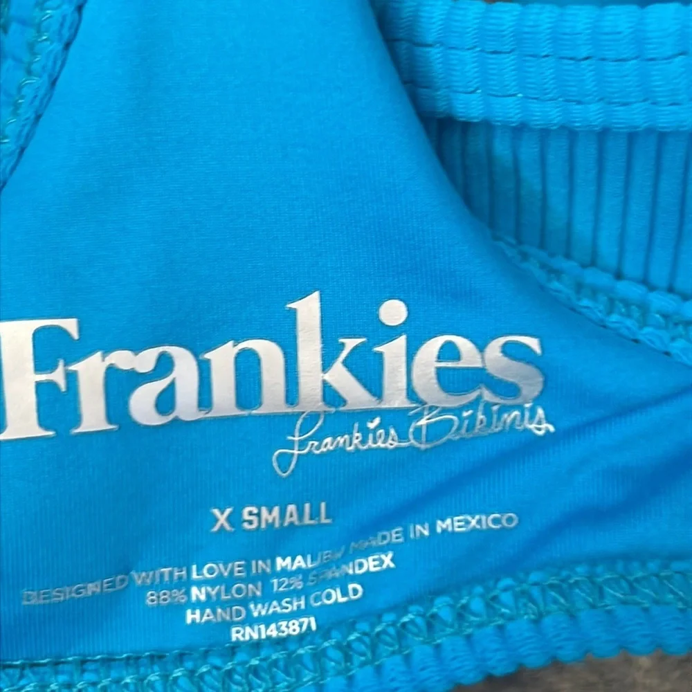 Frankie's Bikinis Cole Ribbed Scoop Bikini Top In Azuro (Blue) Size XS NWT - Picture 6 of 8